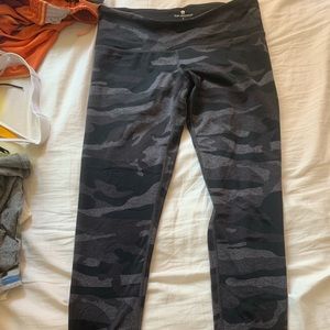 Tuff athletica leggings